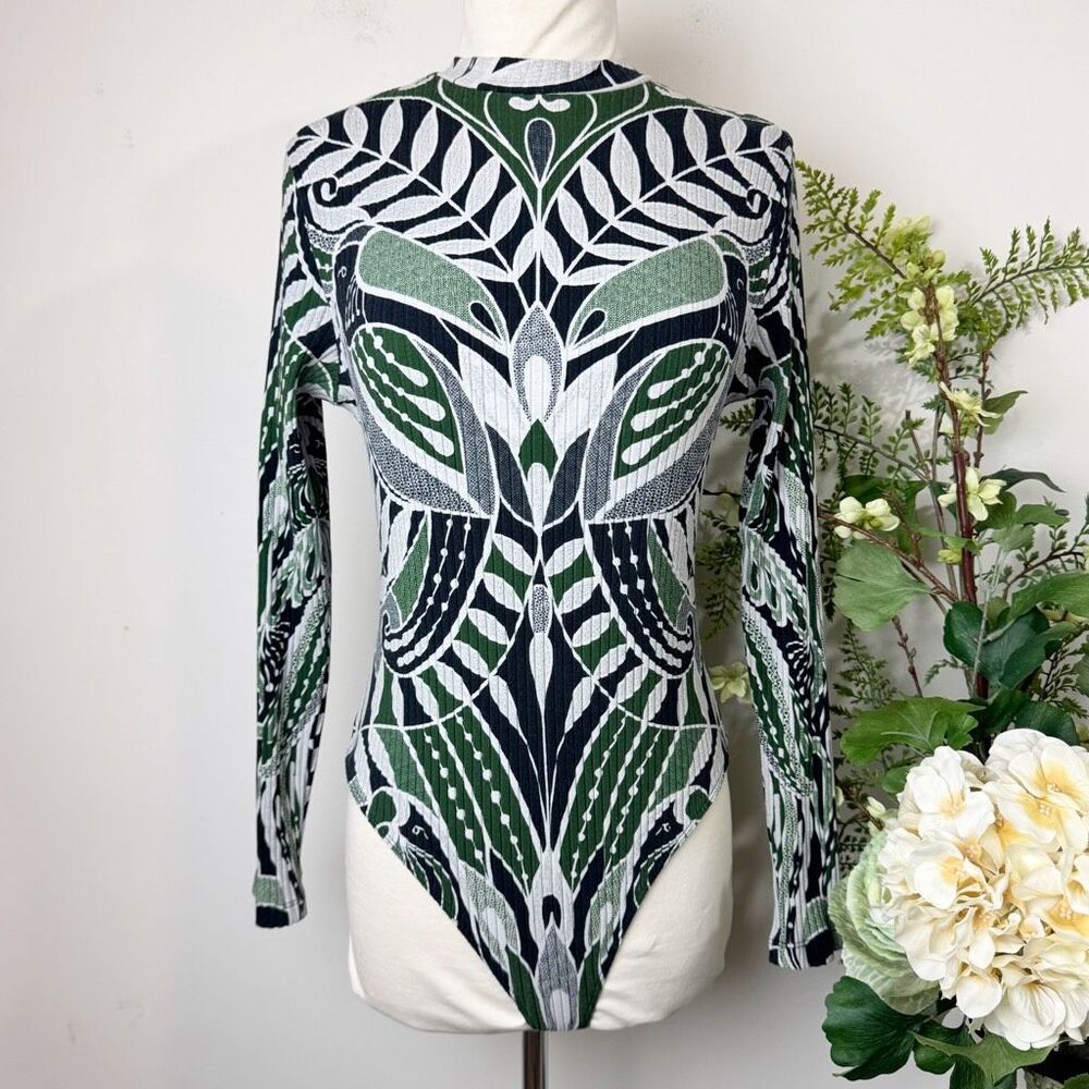 Farm Rio M Printed Long-Sleeve Ribbed Bodysuit Green Black